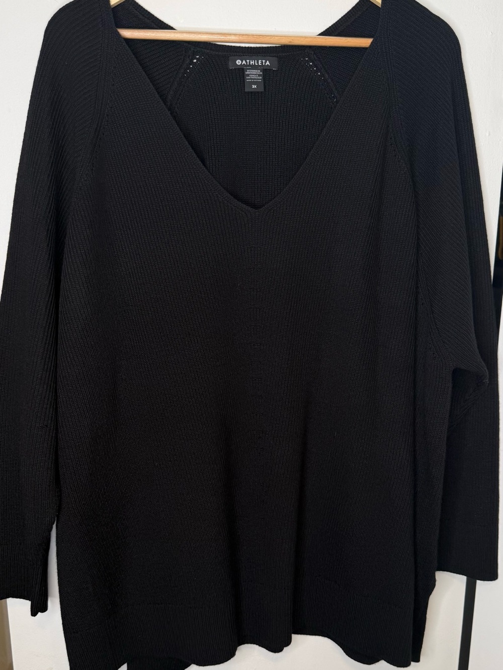 Athleta Black Lightweight V Neck Oversized Knit Sweater 3X
